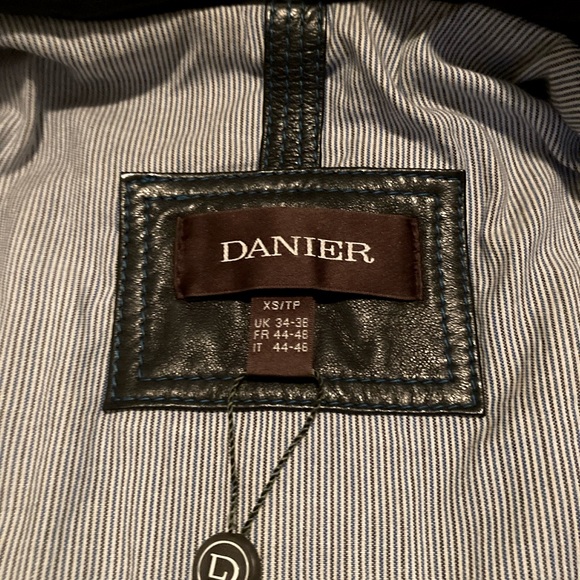 Daniel Leather - Women’s Leather Jacket - Size XS - Picture 10 of 10